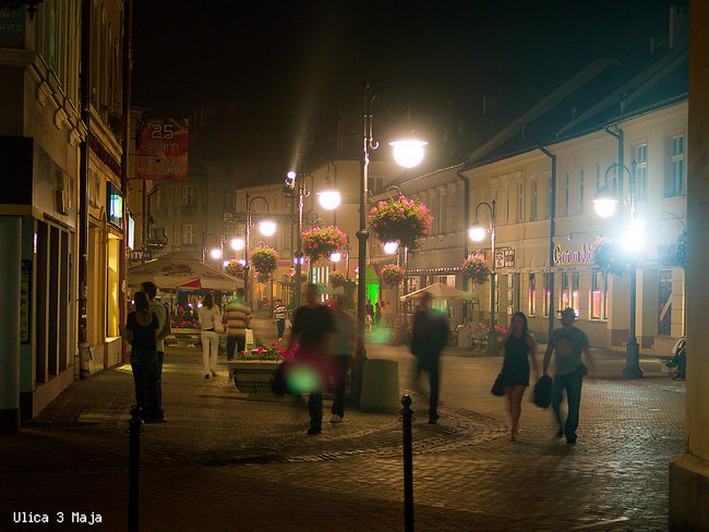 RZESZÓW NOCĄ...