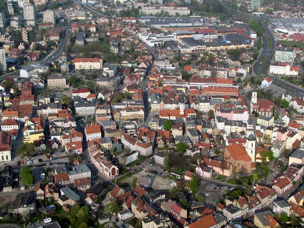 SZLAKIEM    ZIELONOGÓRSKICH    BACHUSIKÓW