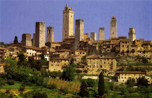 SAN GIMIGNANO TOSKANIA