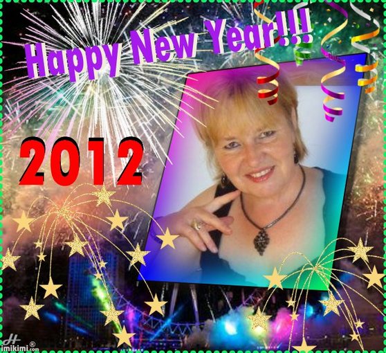 SZCZĘŚLIWEGO NOWEGO ROKU KOCHANI ŻYCZĘ:)