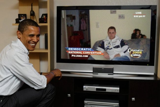 #  Mirek   w  Dniu Twoich  Urodzin  Zyczymy  Tobie  Wszystkiego  Najlepszego  przedewszystkim  duzo  zdrowia