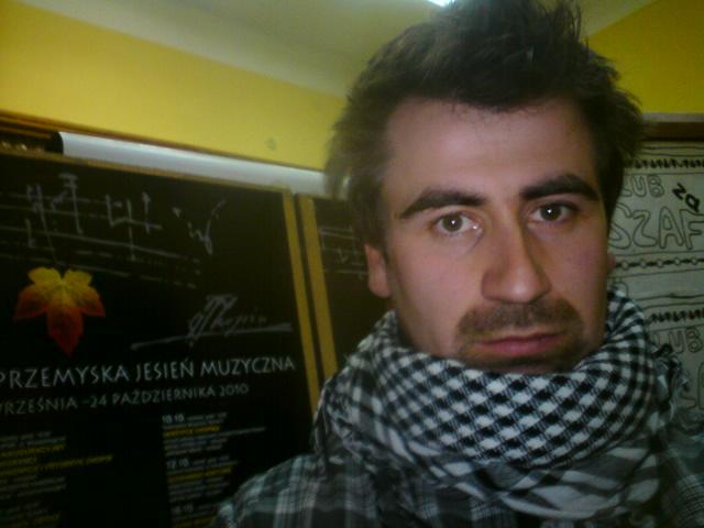 ZYJ Z CAŁYCH SIŁ....