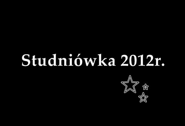 Studniówka.