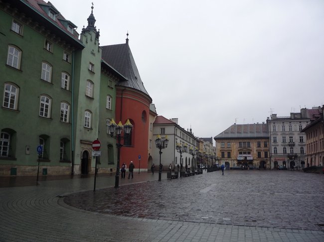 KRAKOWSKI RYNEK I OKOLICE W GRUDNIU 2011R.