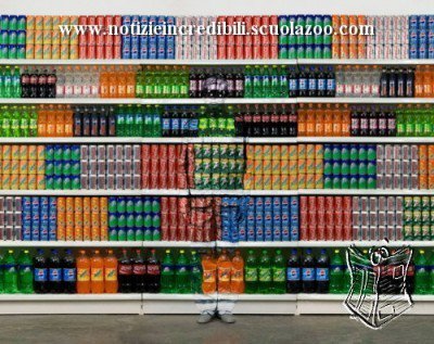 LIU BOLIN-NIEWIDZIALNY CZLOWIEK
