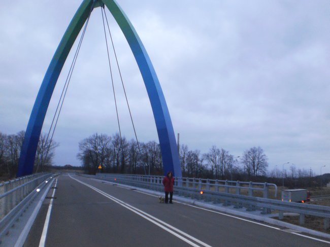 Obok trasy A-3 znajduje się stary bunkier...