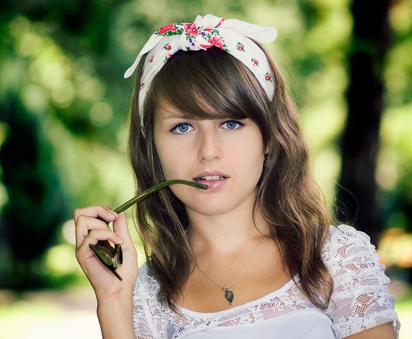 Kochać      to       kochać