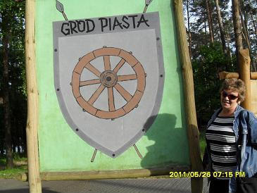 W GRODZIE PIASTA.