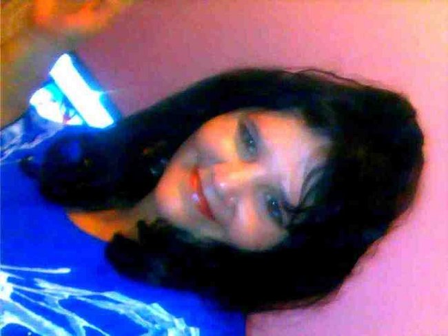 Kocham Kocham Kocham Cię. Kocham nocą kocham dniem. Gdy pracuje i gdy śpię. Wciąż Cię kocham KOCHAM CIĘ !