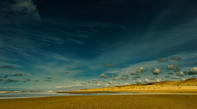 W KIERUNKU MORZA - TWOJE ŚLADY NA PIASKU