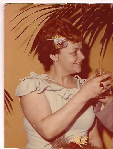 Ciepło pozdrawiam Jadziuniu.    Miłego dnia życzę...