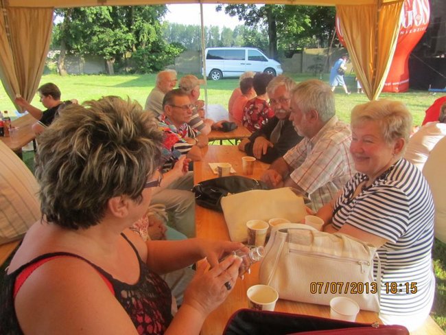 KASIA I CLAUDIA CHWOŁKA FESTYN KNURÓW