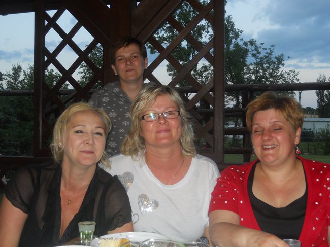 z pozdrowieniami..buziolki...papatki:)))