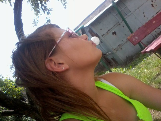 . Siooostraa . < 3 .