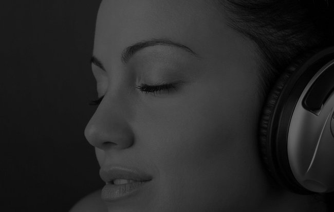 O akordach  tęsknoty ...