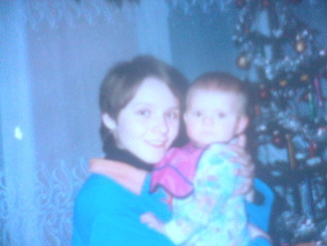 ==Terapia z lustrem==kiedys przegladajac sie w lustrze nie umialam spojrzec sobie w oczy,teraz potrafie bez problemu==