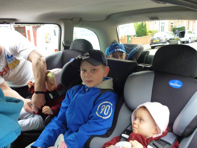 NA WAKACJE JEDZIEMY DO POLSKI.