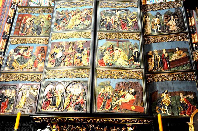 W Krakowie w kościele Mariackim  !