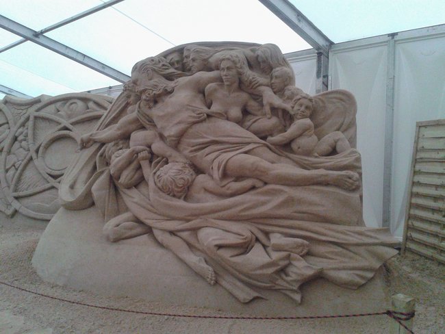 FESTIWAL  RZEZB  PIASKOWYCH!