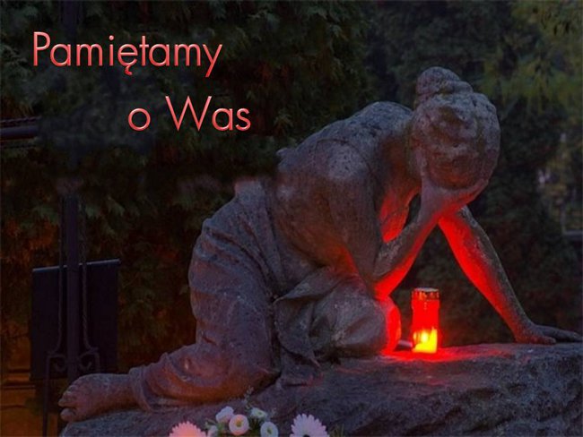 1 Listopada  Święto Zmarłych.