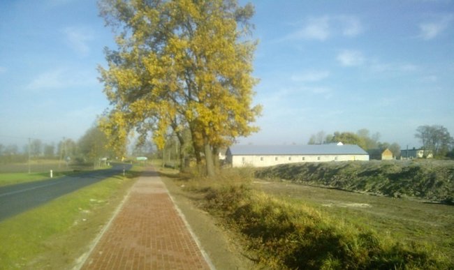 Otwarcie ścieżki rowerowej w Dobrem