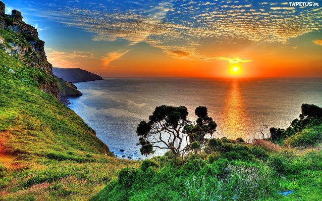 ZACHOD SŁOŃCA W GÓRACH