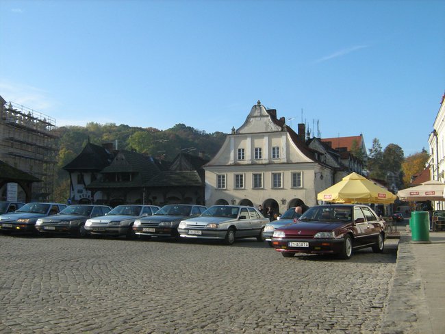 Zlot Fanklubu Superlimuzyny Renault25  Kazimierz Dolny