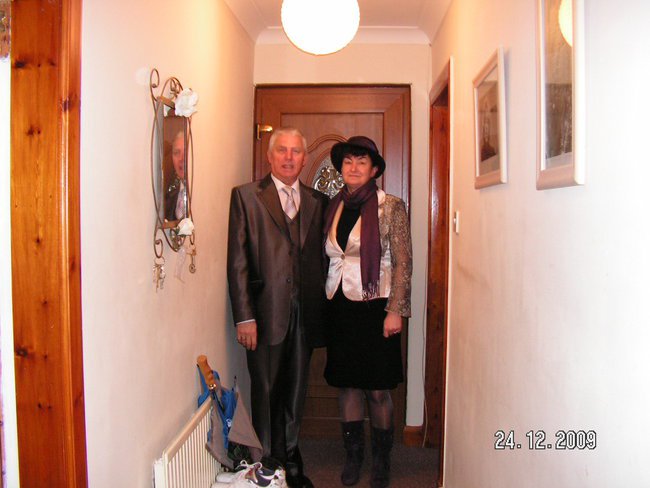 WESOŁYCH  ŚWIĄT  I  DOSIEGO  2015  ROKU