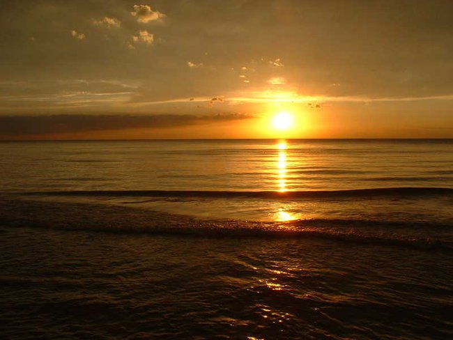 Ze starej plyty melodia plynie...