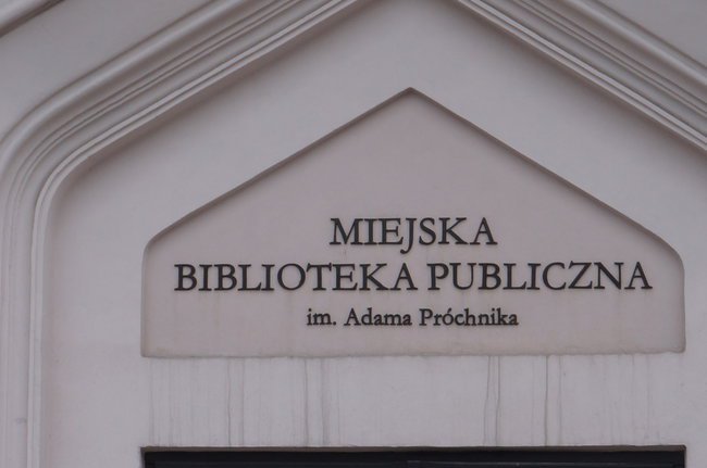 tomaszwarzywoda@gmail.com