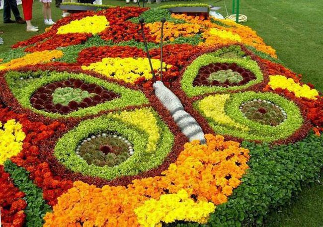 Dzień dobry..........Miłego dnia życzę........