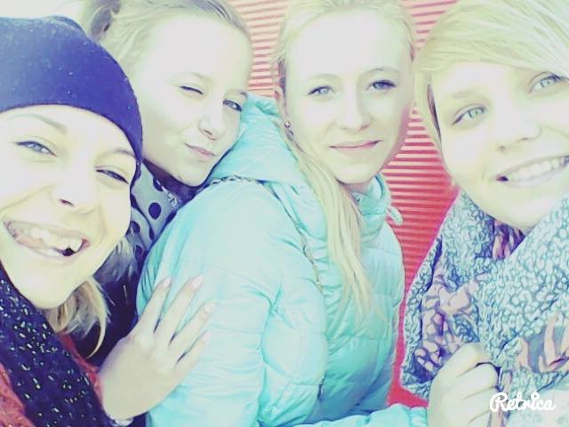 Naaajlepszegoo myszkoo ! :*