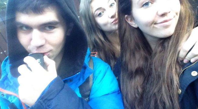 100 LAT ELWIS KCKCKCKCKC