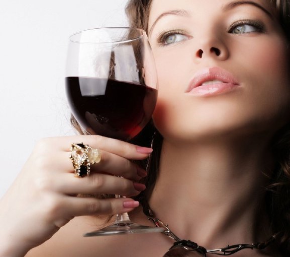 DLA CIEBIE ZA PRZYJAŹŃ DEDYKUJĘ  TĄ NUTKĘ