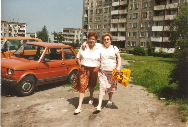 RODZINA I PRZYJACIELE