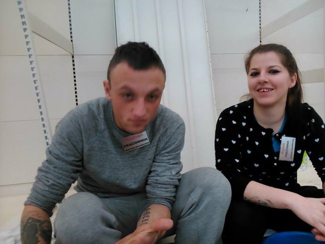 To czas pokazuje kim dla kogo jestesmy i ile dla siebie znaczymy