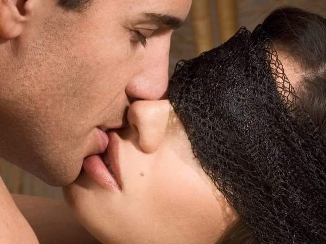 ŻYCIE NIE JEST BAJKĄ