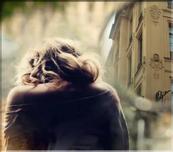 WYJDŹ PO CICHU...NIE PAL ŚWIATŁA...