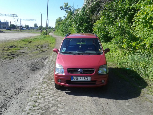 OPEL AGILA 1,2 16v